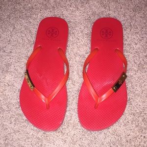 tory burch red flip flop